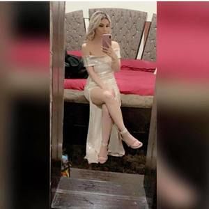 Meet your Posher, Lorena